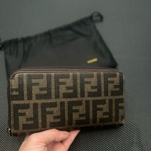 Zip Around In Black/Brown Zucca Coated Canvas Wallet